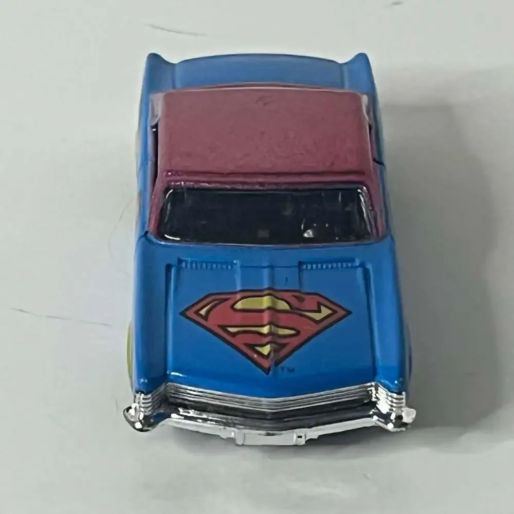 Hot Wheels 2001 DC Superman '64 Buick Riviera Die-Cast Car
